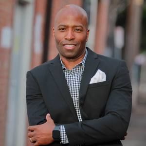 Meet your Posher, Adrian